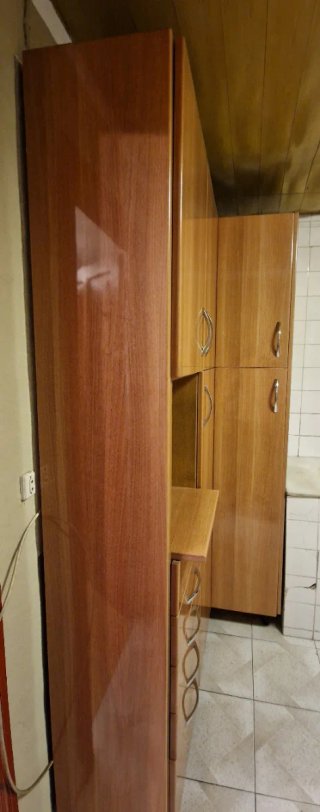 Armario rinconero de cocina madera