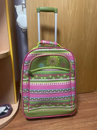 Maleta infantil con ruedas y bolso de mano