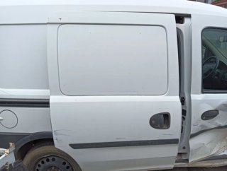 Puerta lateral corredera derecha Opel Combo