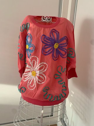 Camiseta manga corta con flores