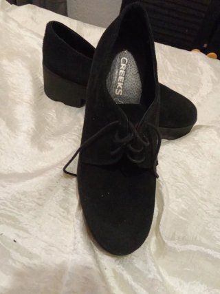 Botin bajo Creeks.
