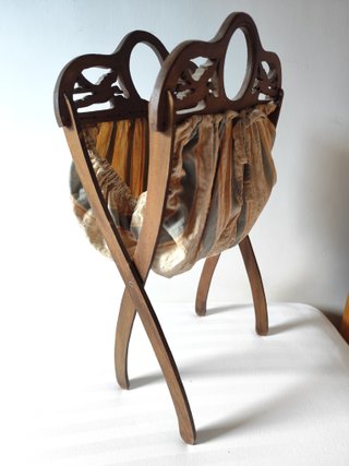 Costurero antiguo de pinza