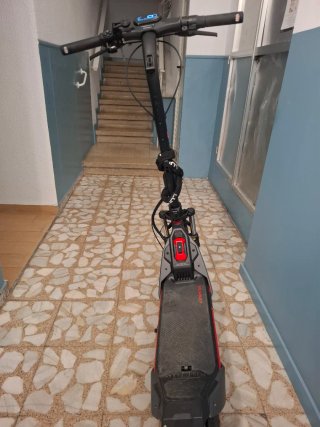 Patinete Segway-Ninebot ZT3 Pro E