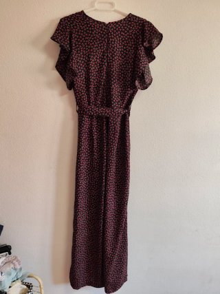 Mono largo de chica talla 38.