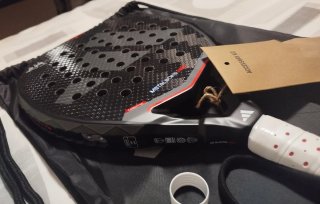 Pala Adidas Metalbone 3.4 HRD 2025