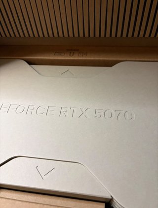 Tarjeta Gráfica Nvidia RTX 5070 Founders Edition
