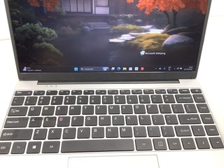 pc portatil sin marca intel core i3-6100u processor, 16gb ram, 256gb ssd, grafica compartida