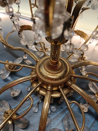 Lámpara dorada de estilo rococó francés o tipo palwa, años 70/80, 6 luces