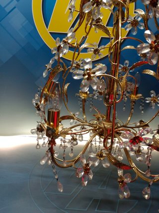 Lámpara dorada de estilo rococó francés o tipo palwa, años 70/80, 6 luces