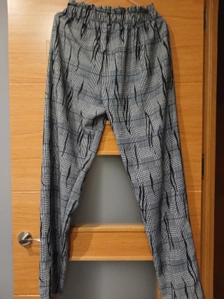 Pantalones de verano con blusa amplia