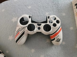 Guaina di ricambio per controller PS4 AX200K bianca