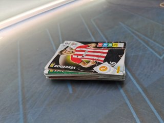 ADRENALYN , 48 cartas, de todo tipo, año temporada: 2021 2022, panini