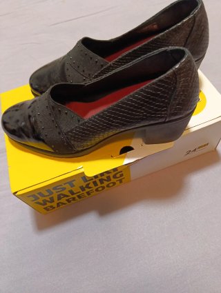 Zapatos de piel negros