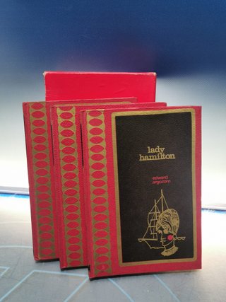 3 LIBROS, Tres mujeres, tres amantes que pasaron a la historia: Madame du Barry, Lady Hamilton, Pompadour