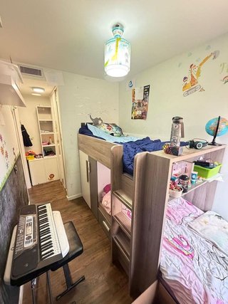 Piso en venta en Valdezarza en Madrid