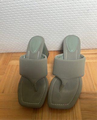 Sandalias de tacón ancho Bershka