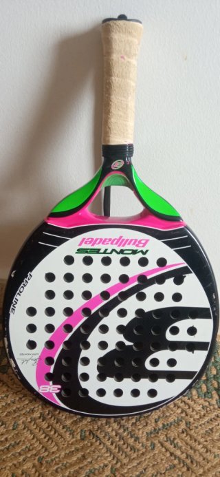 Pala de pádel Bullpadel Montes Proline 38