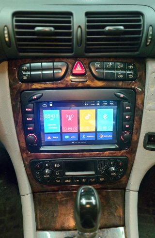 Rádio Mercedes W203/W209 Android + GPS + Carplay