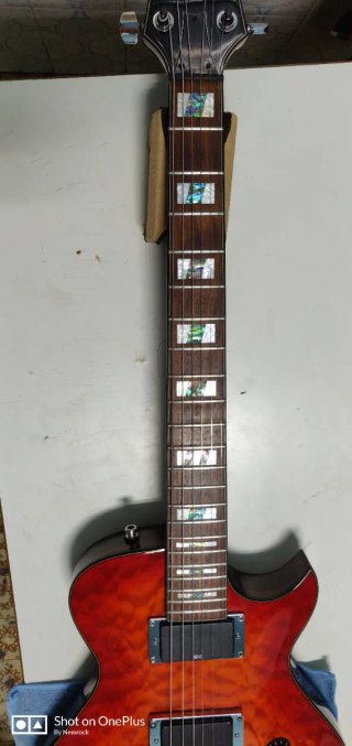 Ibanez ART520HS Guitarra Eléctrica