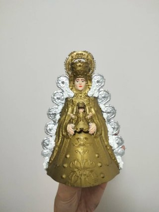 Virgen del Rocío oro, plata y blanco