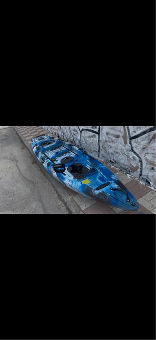 Kayak de pesca azul modelo rodeo
