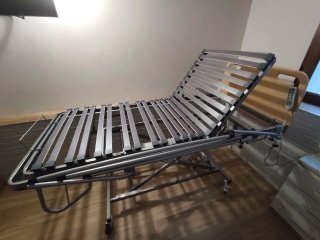 Cama articulada electrica.geriatrica