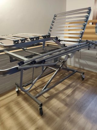 Cama articulada electrica.geriatrica