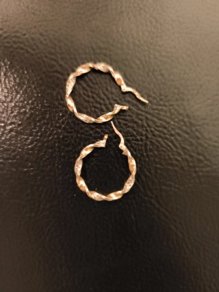 Pendientes Aro Oro 18k están nuevos