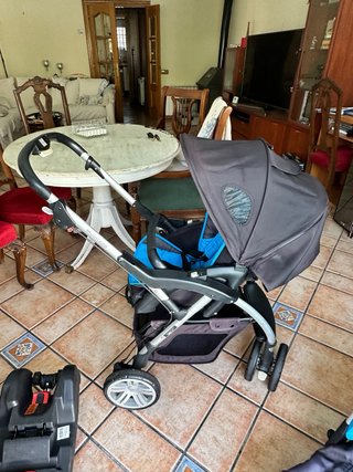 Conjunto carrito bebé y silla coche azul