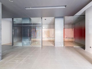 Local comercial en venta en Barrio de Uribarri en Bilbao