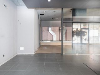 Local comercial en venta en Barrio de Uribarri en Bilbao