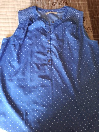Camisa Sfera sin mangas lunares