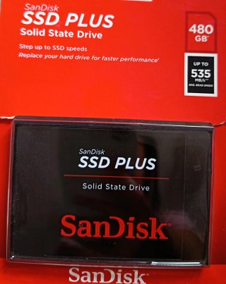 SSD SanDisk Plus 5
