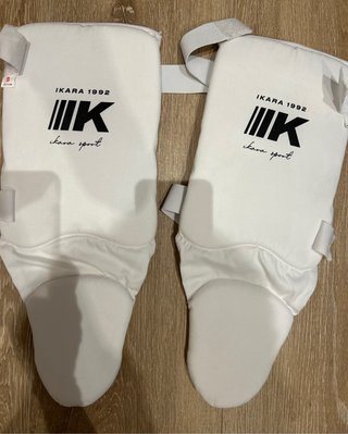 Espinilleras con Tobillera Ikara