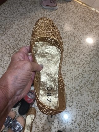 Lote Zapatillas y Tacones Variados