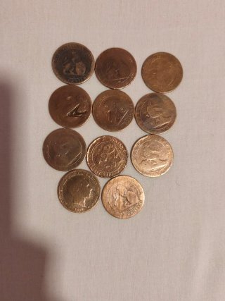 Lote de 11 monedas antiguas de bronce