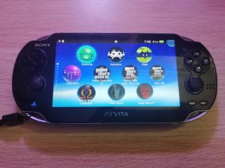 PS Vita PCH-1004 OLED + SD2Vita 64 GB + Top Player