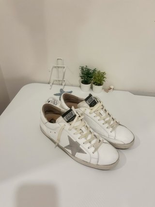 Ténis Golden Goose Brancos