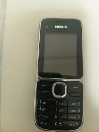 Teléfono Nokia C2