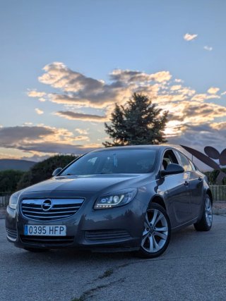 Opel Insignia 2011