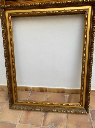 Marco de madera dorado 90x110