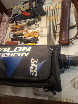 Arco recurvo Great-Plains  Cazador 35# 28" 60"