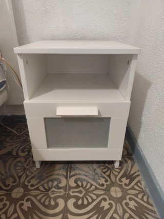 Mesitas de noche Ikea Brimnes (juego de dos)
