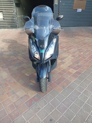 Kymco Super Dink 300 Negra