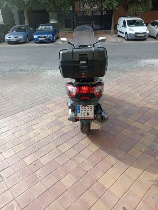 Kymco Super Dink 300 Negra