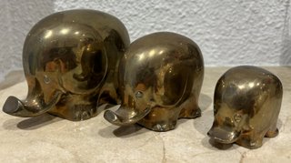 Familia de 3 Elefantes de Latón