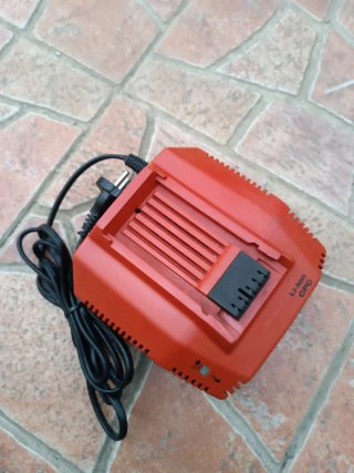 CARGADOR HILTI C4/36-350