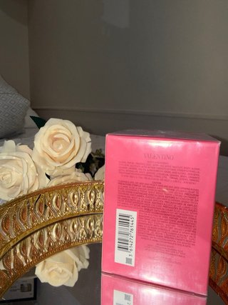 Perfume Valentino Donna Born In Roma