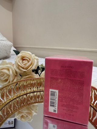 Perfume Valentino Donna Born In Roma