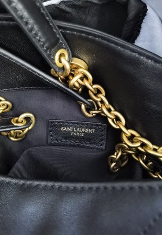 Bolso YSL Jamie Shopping mediano cuero de cordero